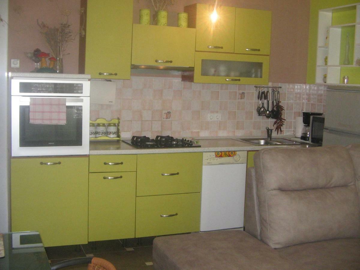 Апартаменты Apartman Karla Цриквеница Экстерьер фото